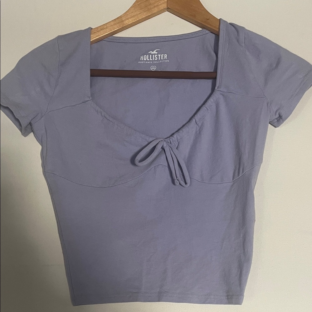 Hollister Women's Light Purple Crop Top